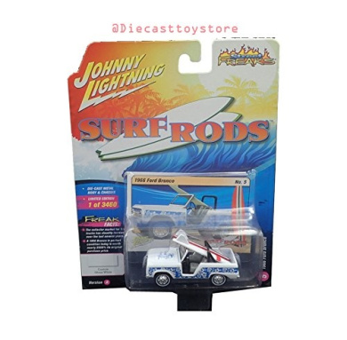 DIRTY VERSION JLCP7065 Johnny Lightning 1//64 WW2 Willys Jeep With Top Up